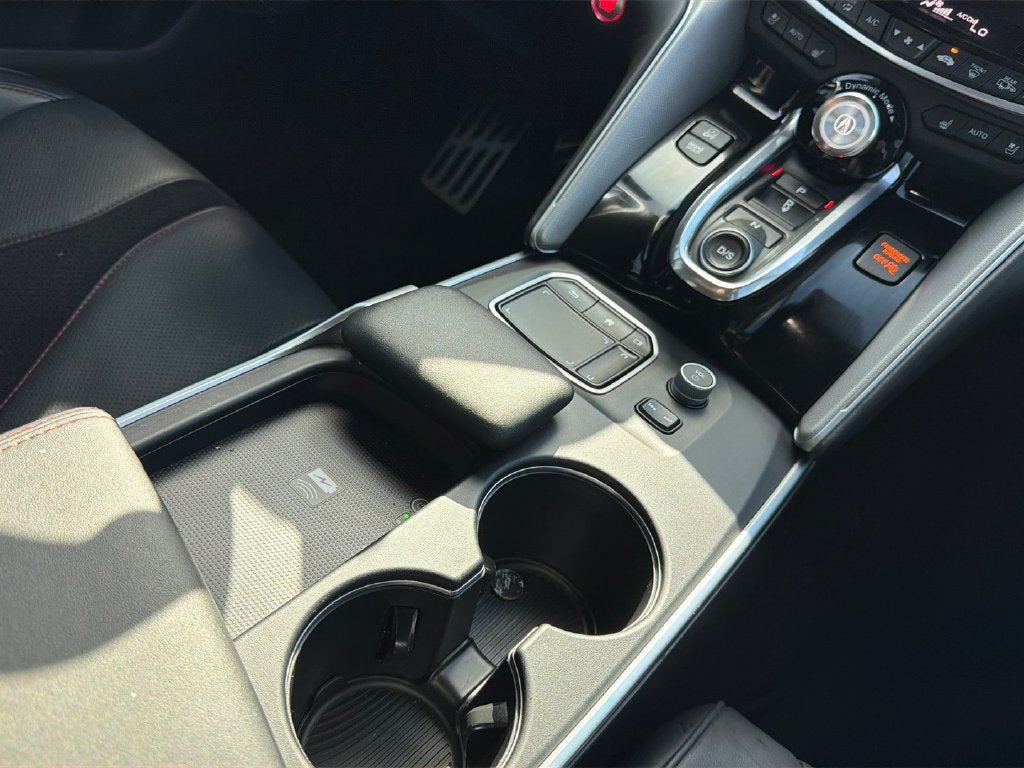 2025 Acura TLX w/A-Spec Package