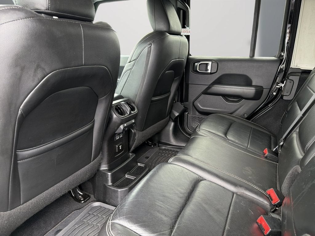 2018 Jeep Wrangler Unlimited Sahara 4x4