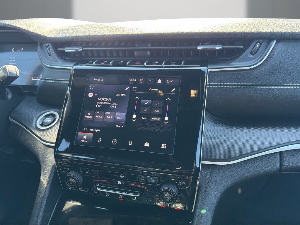 2023 Jeep Grand Cherokee L Altitude 4x2