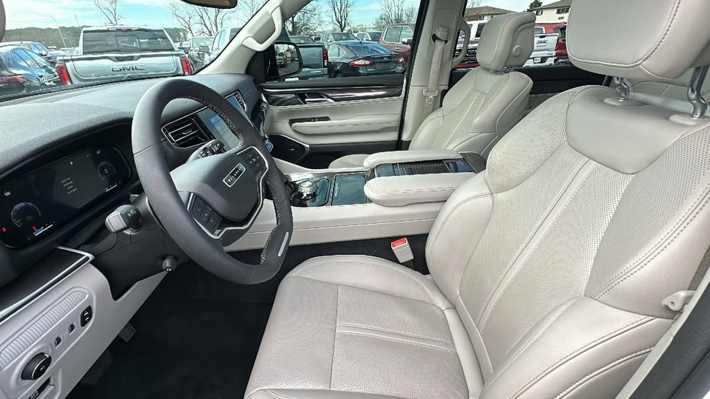 2023 Jeep Wagoneer 4x2