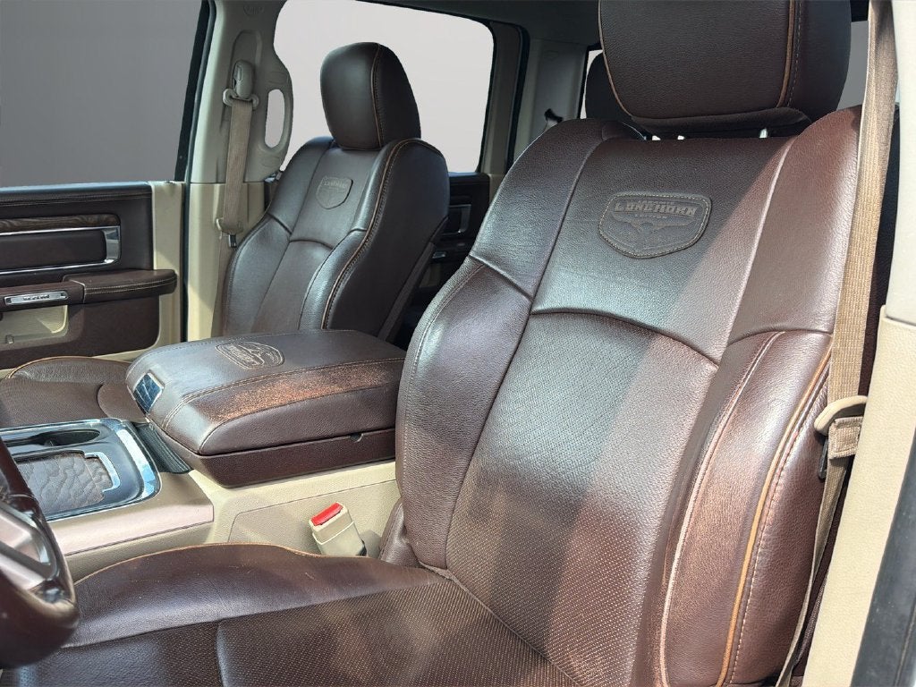 2017 RAM 1500 Longhorn Crew Cab 4x4 5'7" Box