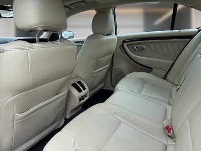 2018 Ford Taurus Limited