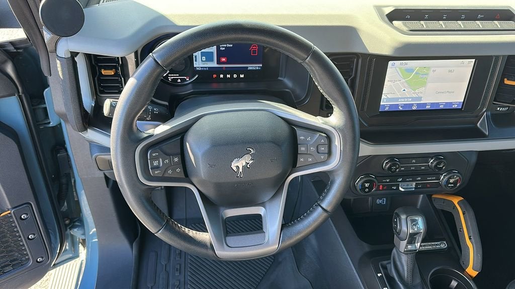 2023 Ford Bronco Base