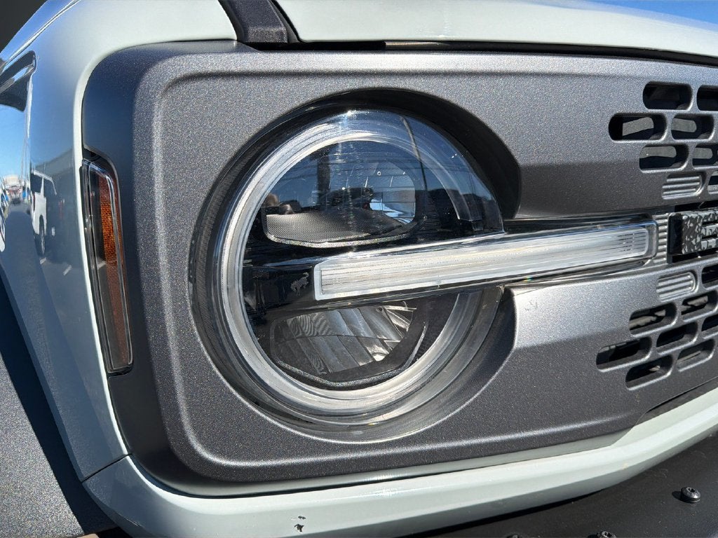 2021 Ford Bronco Base