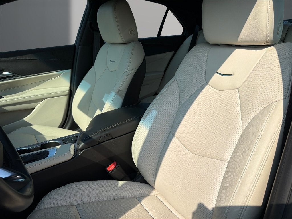2024 Cadillac CT4 Premium Luxury