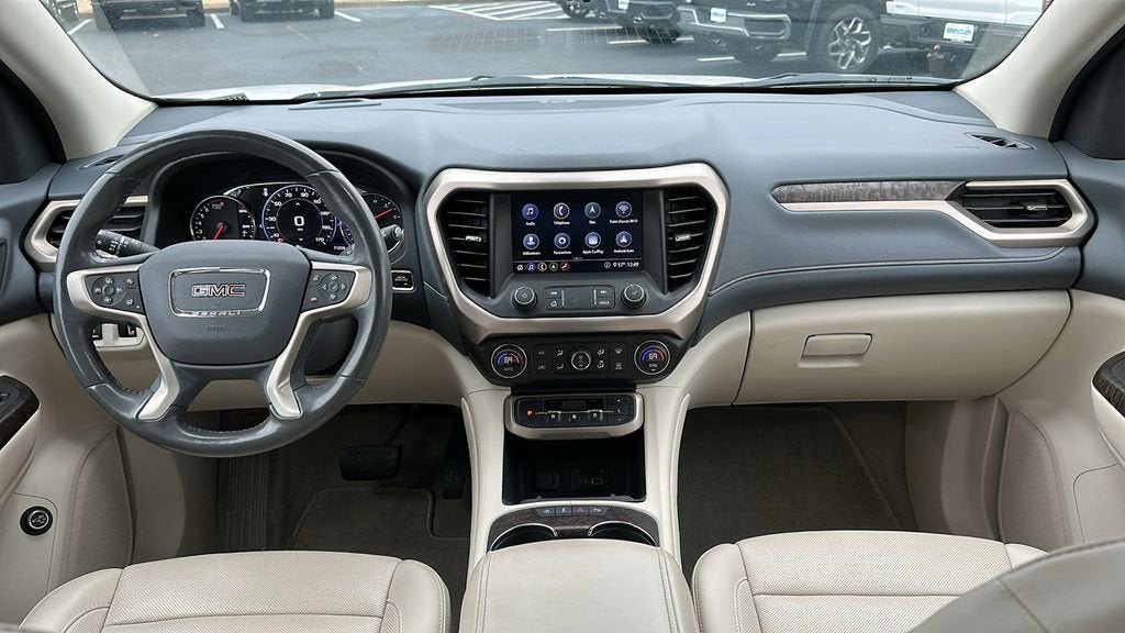 2020 GMC Acadia Denali