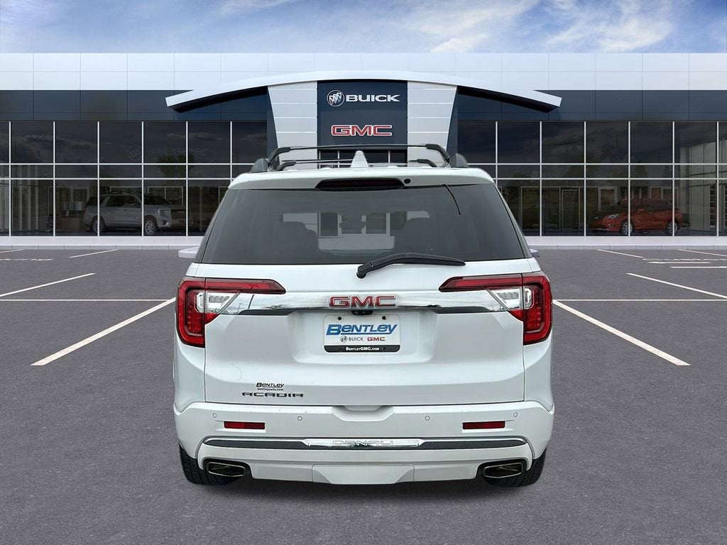 2020 GMC Acadia Denali