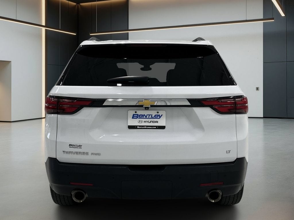 2022 Chevrolet Traverse LT Cloth