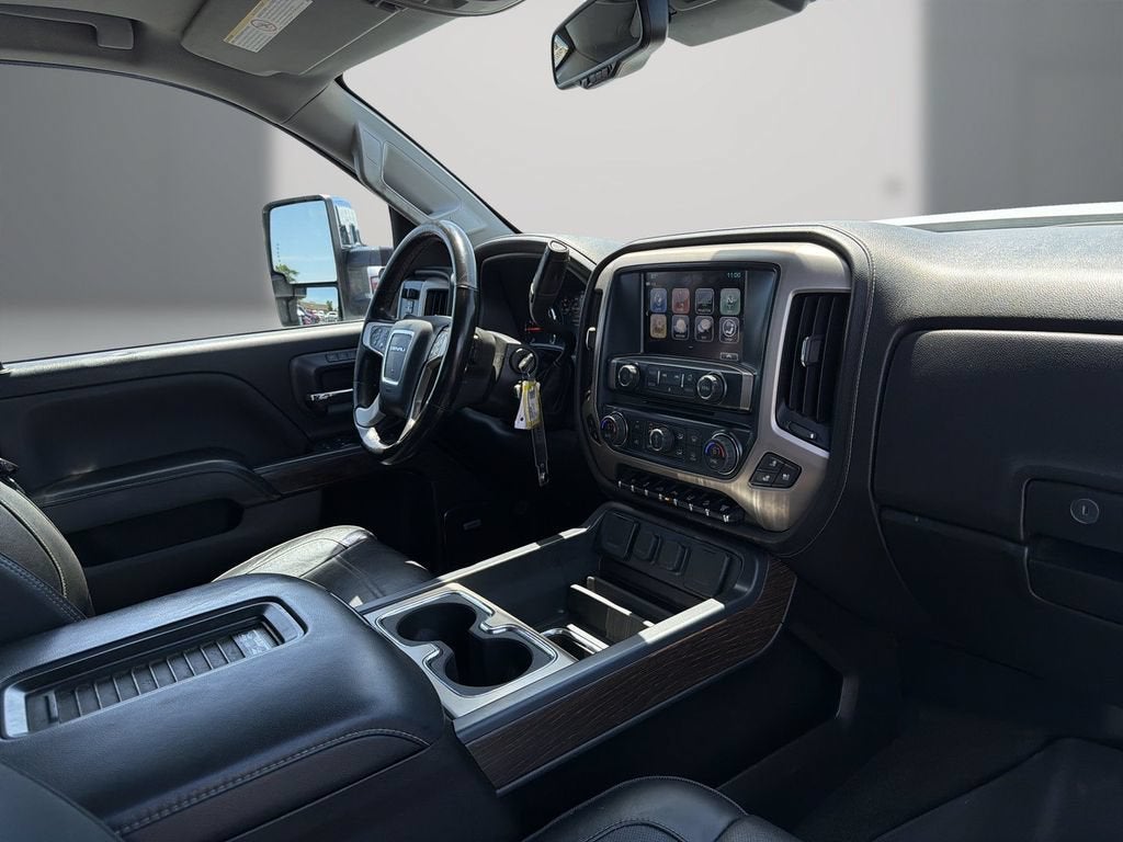 2017 GMC Sierra 2500 HD Denali