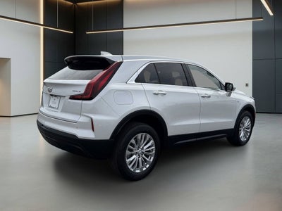 2024 Cadillac XT4 Luxury