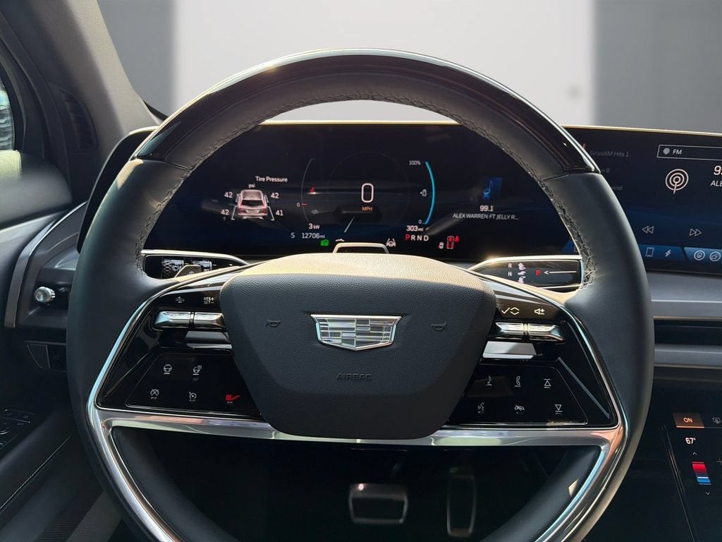 2026 Cadillac VISTIQ Sport