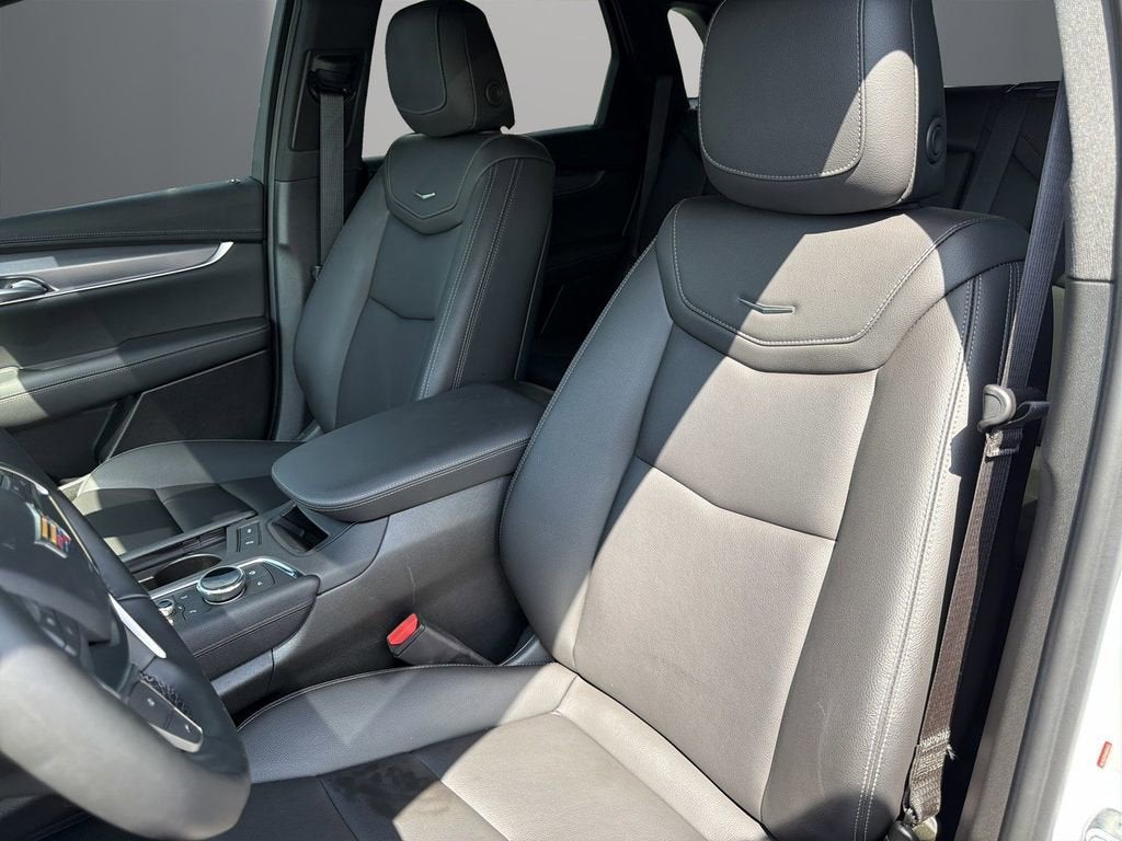 2024 Cadillac XT5 Luxury