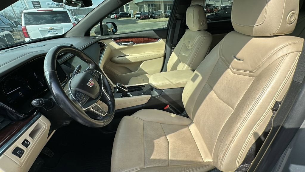 2019 Cadillac XT5 Luxury FWD