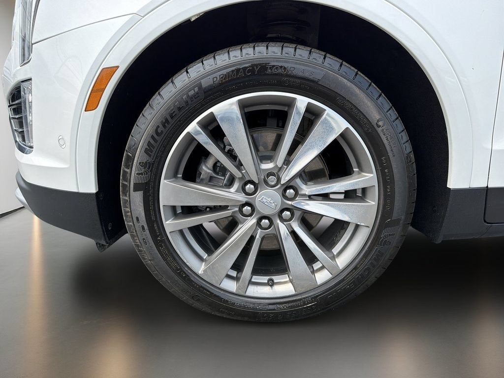 2021 Cadillac XT5 FWD Premium Luxury