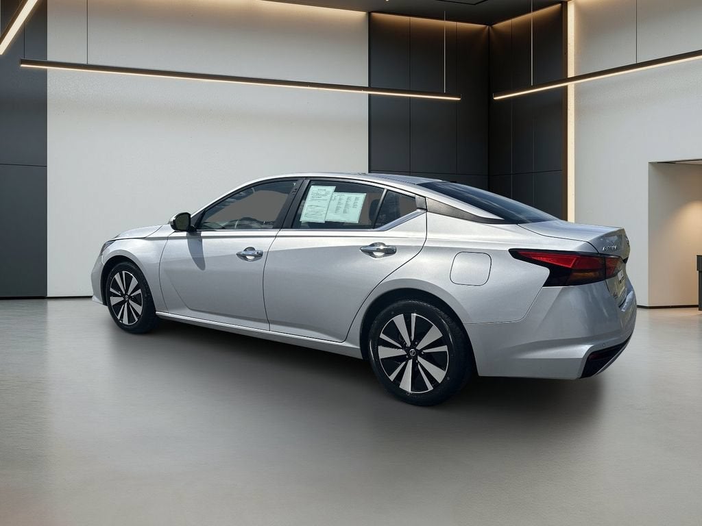 2022 Nissan Altima SV FWD