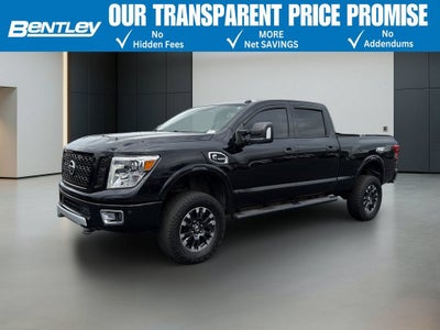 2017 Nissan TITAN XD PRO-4X Diesel