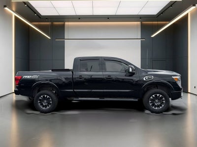 2017 Nissan TITAN XD PRO-4X Diesel