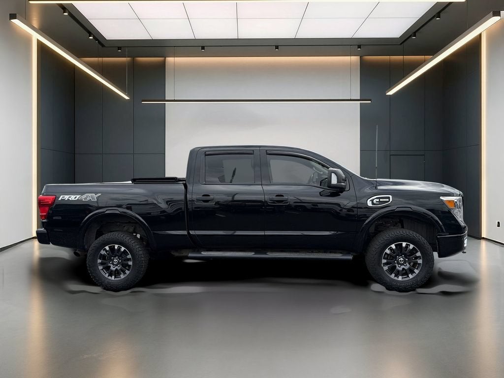 2017 Nissan TITAN XD PRO-4X Diesel