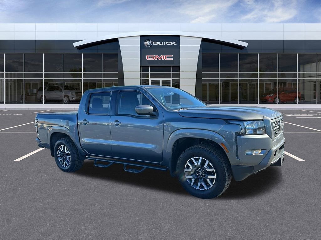 2022 Nissan Frontier SV