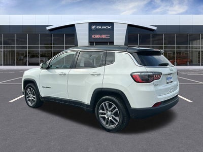 2020 Jeep Compass Latitude w/Sun/Safety Pkg