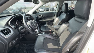 2020 Jeep Compass Latitude w/Sun/Safety Pkg