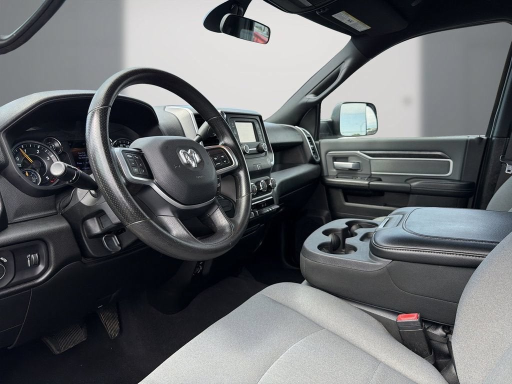 2021 RAM 3500 Big Horn Crew Cab 4x4 8' Box