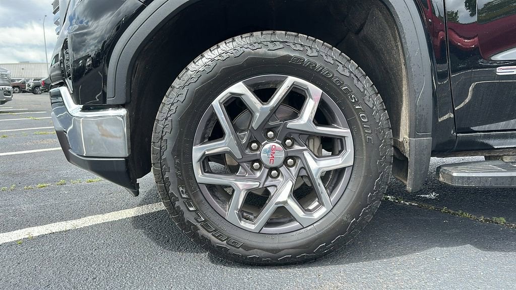 2024 GMC Sierra 1500 SLT