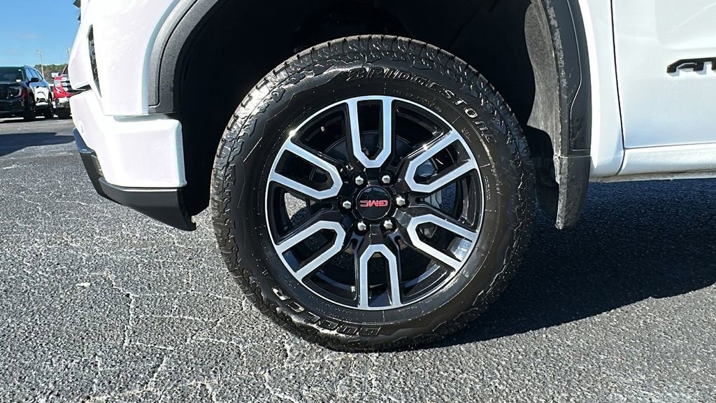 2025 GMC Sierra 1500 AT4