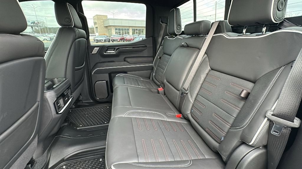 2025 GMC Sierra 1500 AT4X