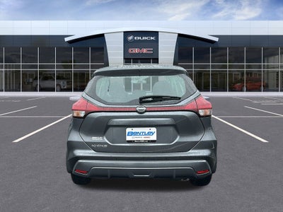 2024 Nissan Kicks S