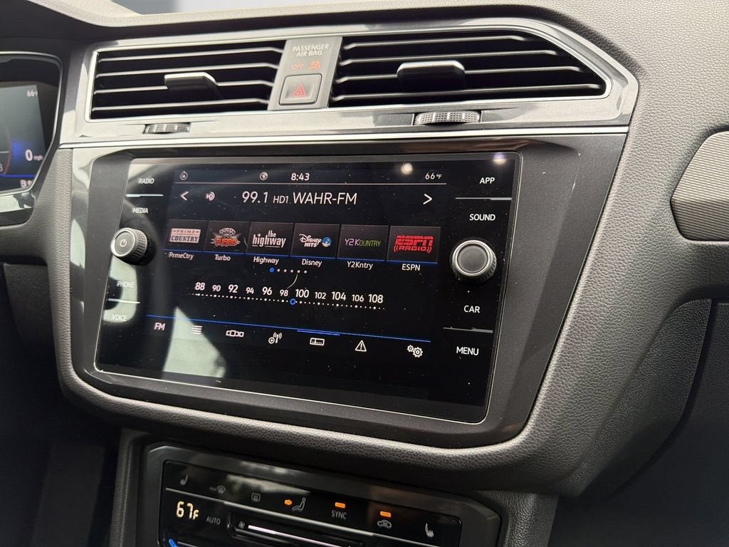 2022 Volkswagen Tiguan SE