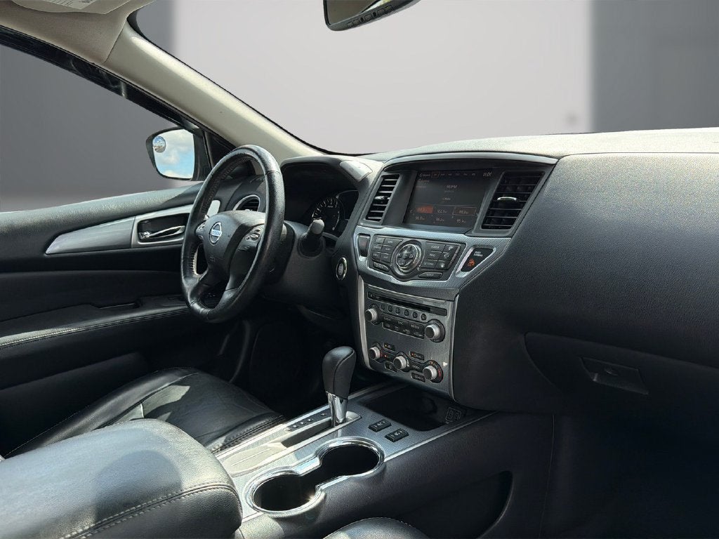 2018 Nissan Pathfinder SL