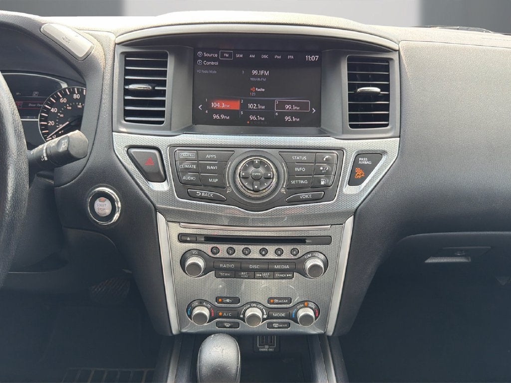 2018 Nissan Pathfinder SL