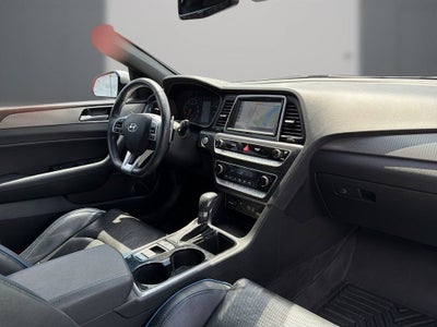 2019 Hyundai SONATA Limited 2.0T