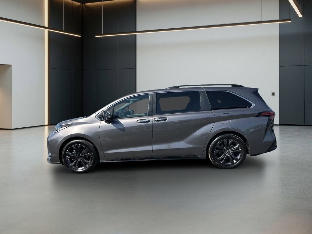 2022 Toyota Sienna XSE
