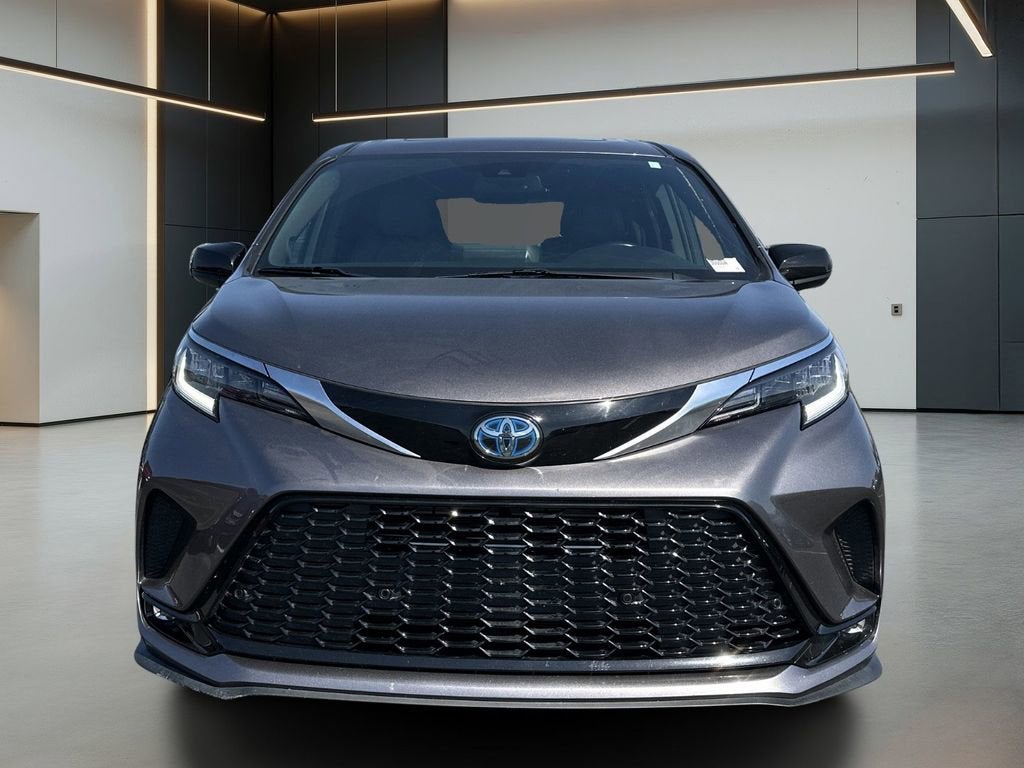 2022 Toyota Sienna XSE