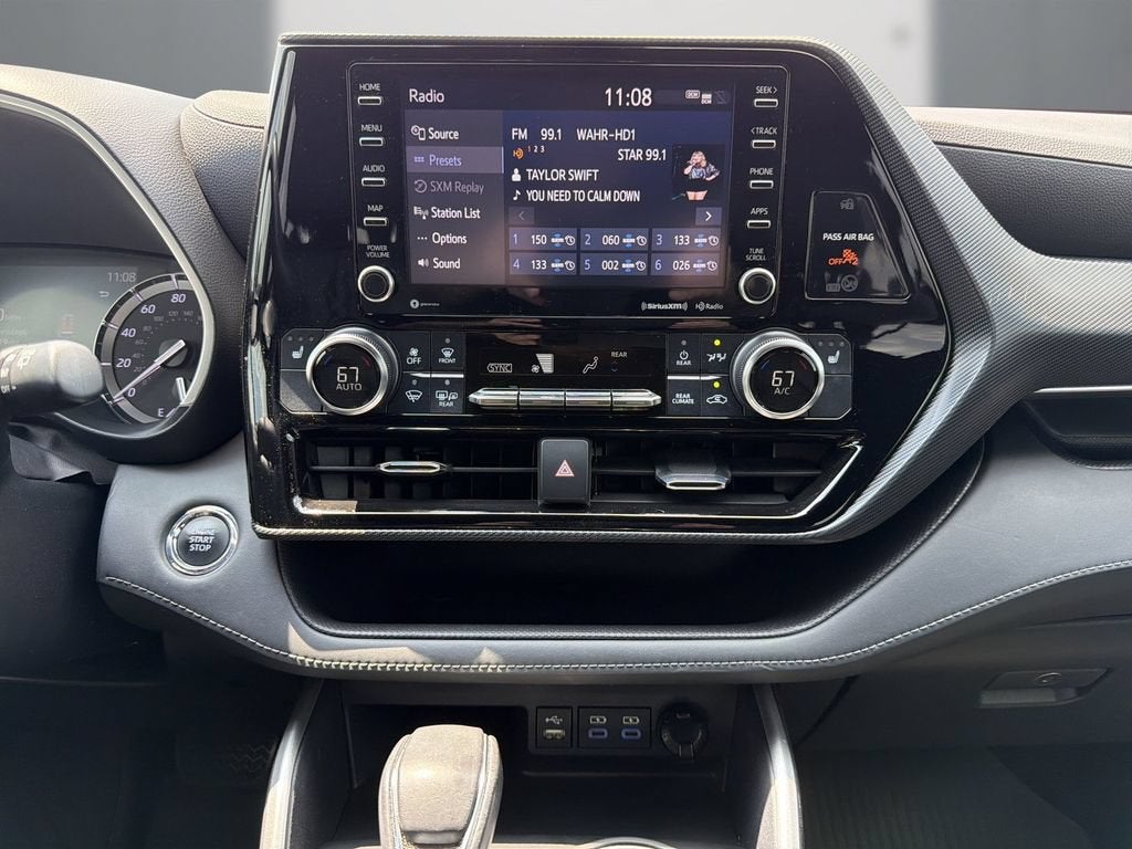 2022 Toyota Highlander XSE