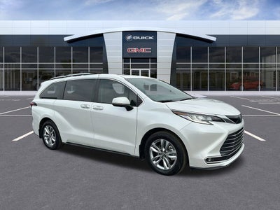 2024 Toyota Sienna Limited