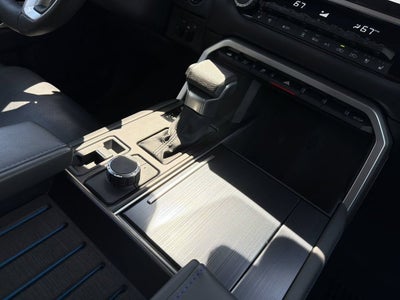 2025 Toyota Tundra 4WD Platinum