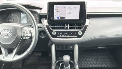 2024 Toyota Corolla Cross LE