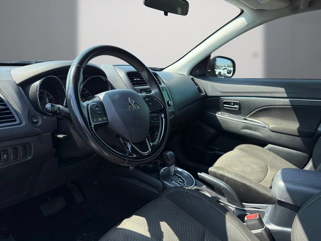 2016 Mitsubishi Outlander Sport 2.4 ES