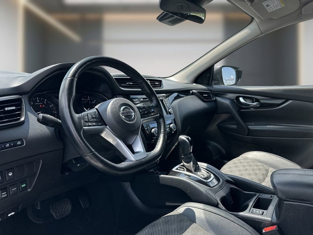 2022 Nissan Rogue Sport SV AWD Xtronic CVT