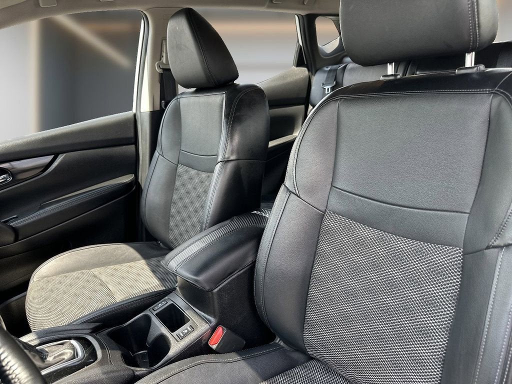 2022 Nissan Rogue Sport SV AWD Xtronic CVT