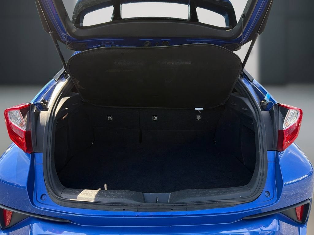 2020 Toyota C-HR XLE