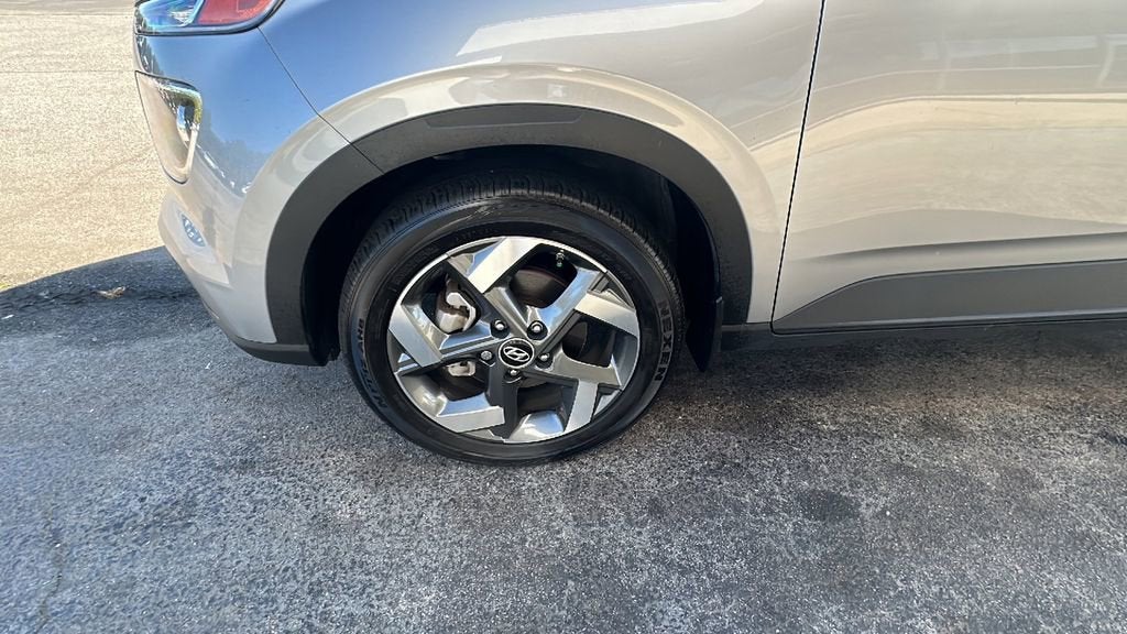 2024 Hyundai VENUE SEL