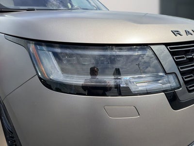 2023 Land Rover Range Rover SE
