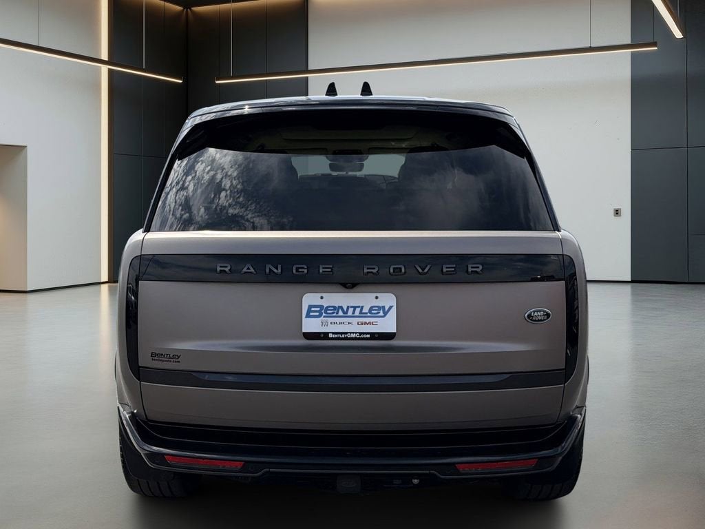 2023 Land Rover Range Rover SE