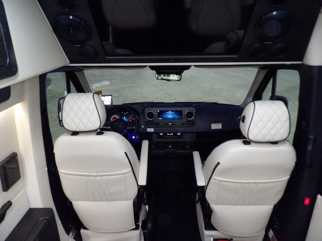 2024 Mercedes-Benz Sprinter Cargo Van High Roof 4-Cyl Diesel HO