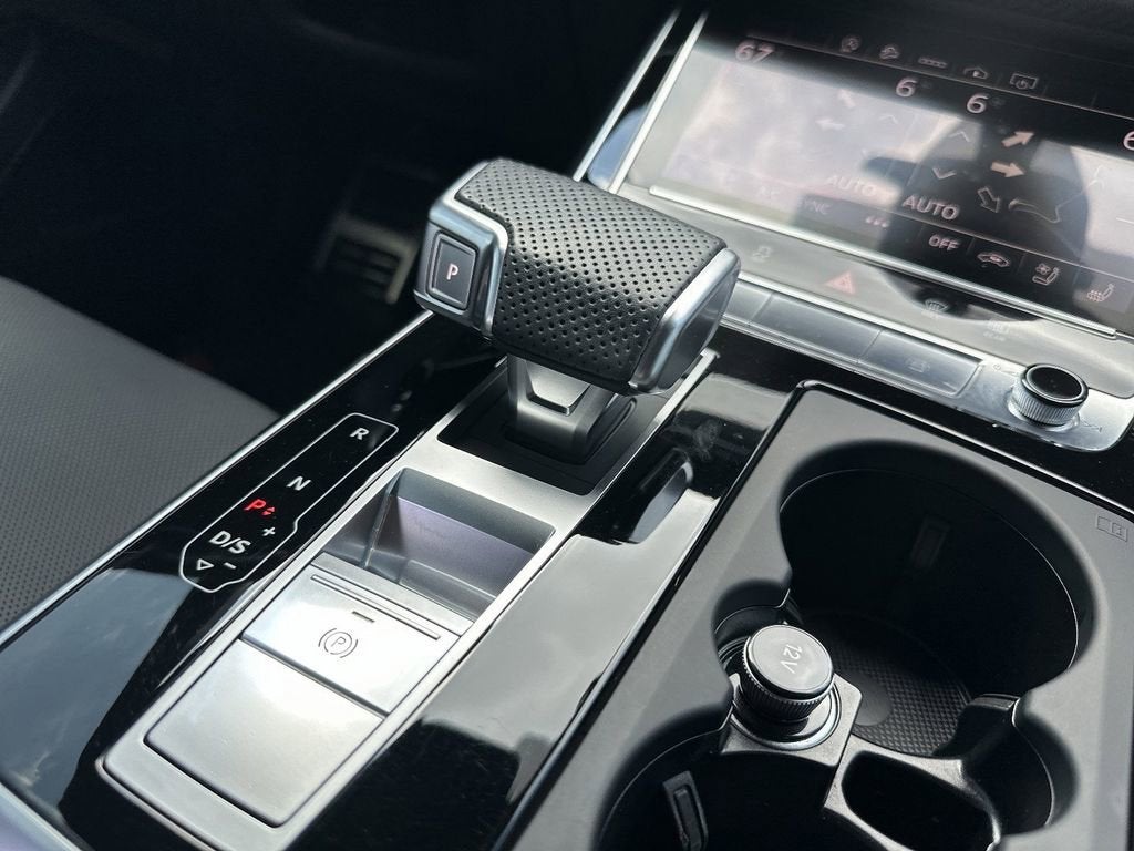 2024 Audi SQ8 Premium Plus 4.0 TFSI quattro