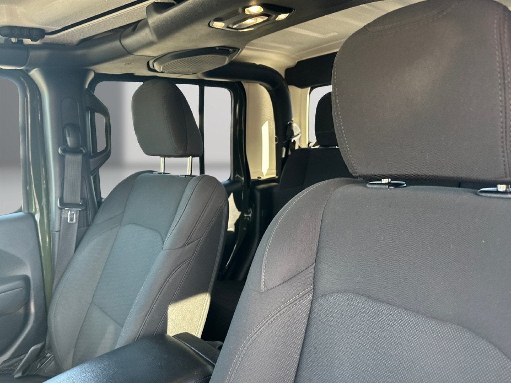 2022 Jeep Gladiator Willys Sport